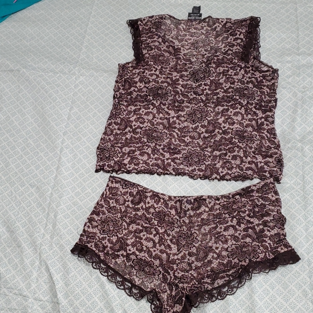 Bisou Bisou Intimates Set - Picture 4 of 8